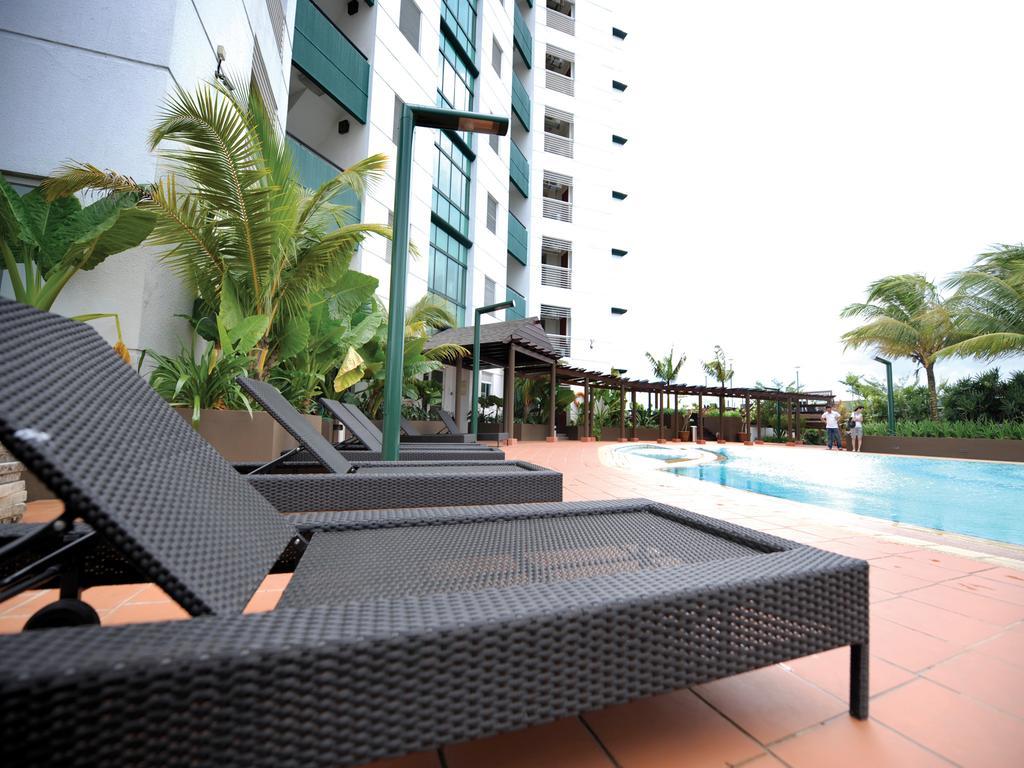 Hock Lee Hotel & Residences Kuching Dış mekan fotoğraf